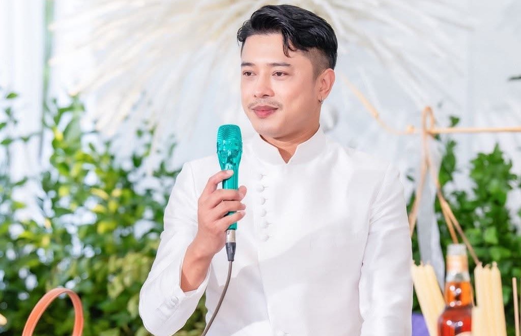 “อาร์ม แสนยากร” ขึ้นแท่นเป็นศิลปินของค่าย “ข้าวสารซาวด์” เบอร์ล่าสุดเต็มตัว