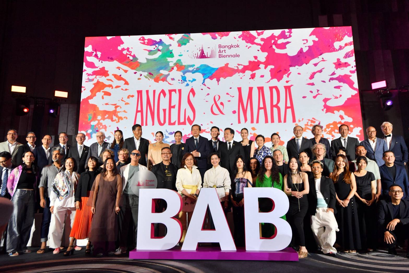 ปลุกกรุงเทพฯ ทั้งเมืองเป็นแกลเลอรียักษ์! ททท. ร่วมเปิดฉาก Bangkok Art Biennale 2026 "นางฟ้าผจญมาร” ยึด 11 พิกัดศิลป์ทั่วกรุง ดันไทยผงาดจุดหมายศิลปะระดับโลก